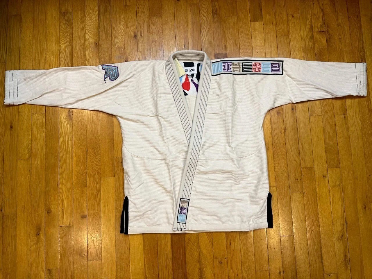 Custom Made Albino Preto BJJ Gi |Jiu-Jitsu Kimono Top Quality Gi in All Sizes
