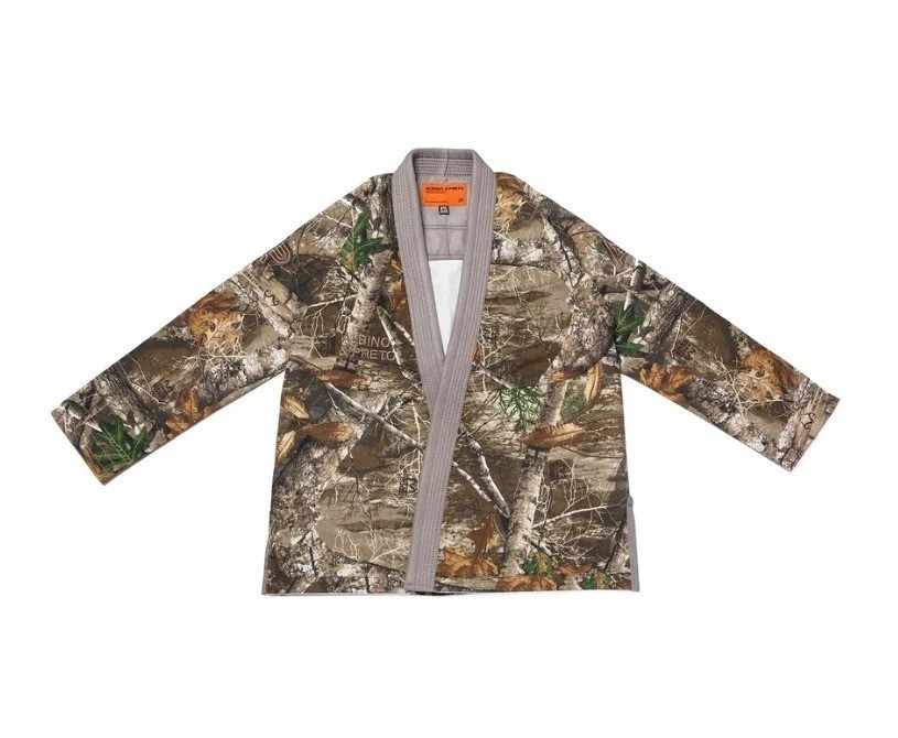 A&P B84 REALTREE CAMO KIMONO (HOUSE) – ALBINO & PRETO with Free Tariff Postage