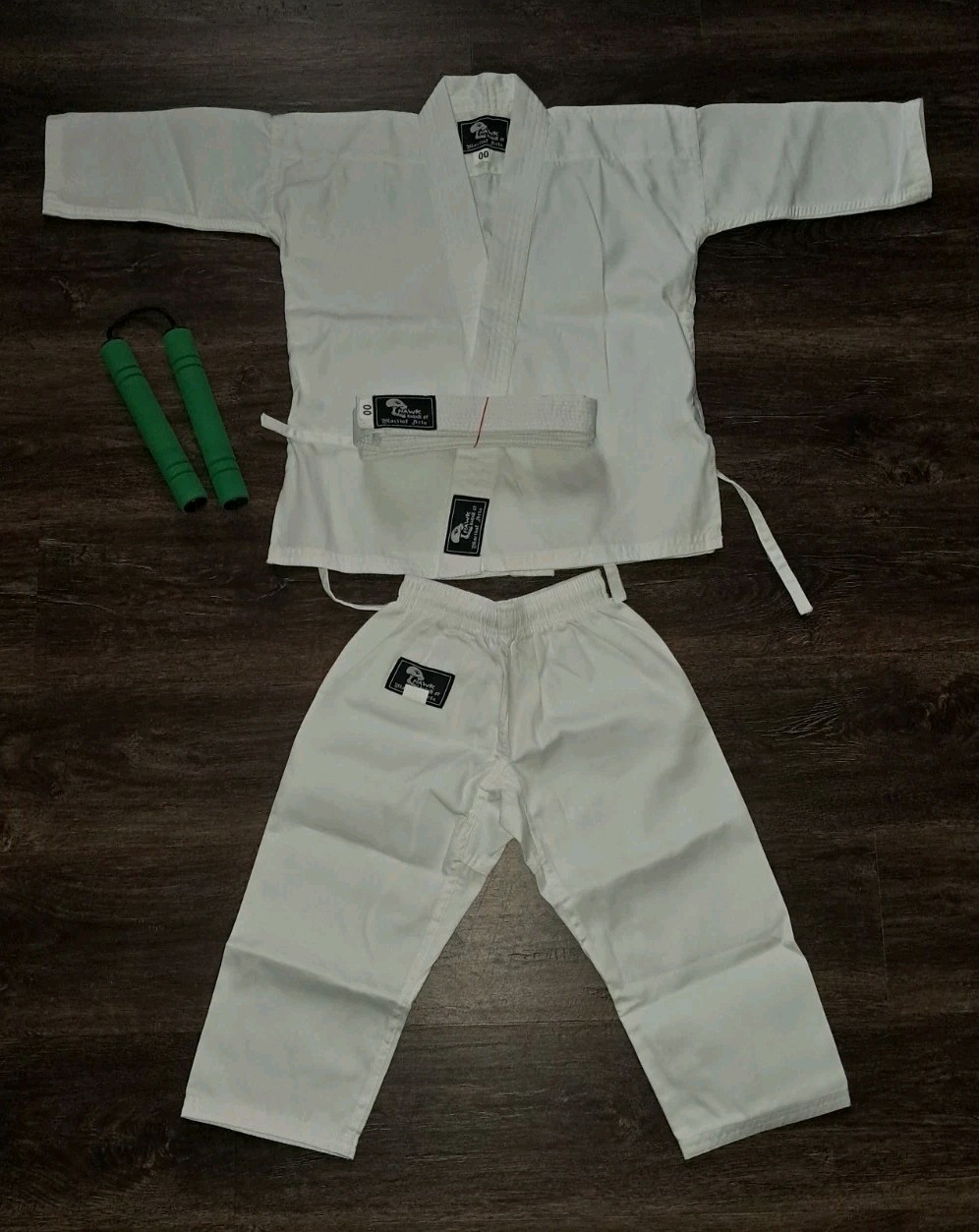 Karate Martial Arts Uniform – Childs Size 00 with Belt & Foam Nunchucks