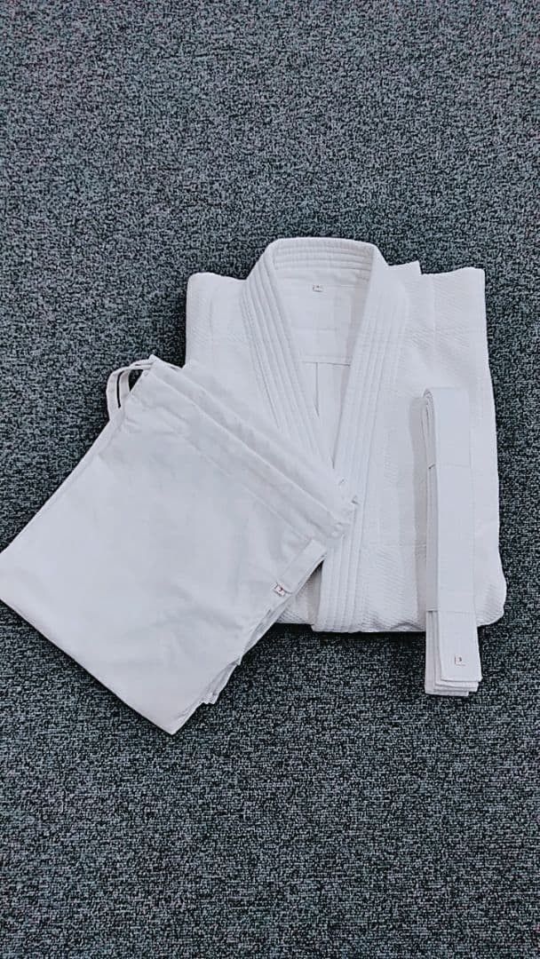Judo Uniform (Top, Bottom, And Belt) 3-Piece Set, Cotton/Polyester, Size 4