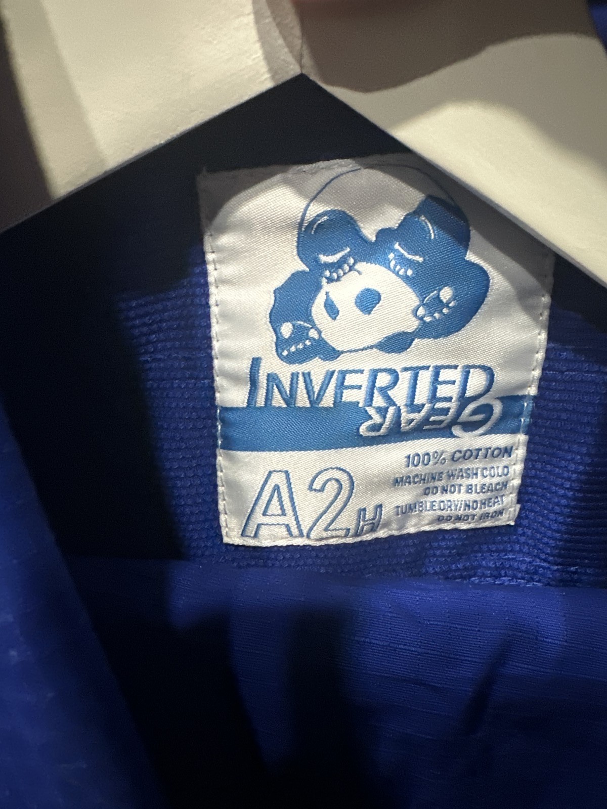 2 Inverted Gear A2H Gis (1 White, 1 Blue)