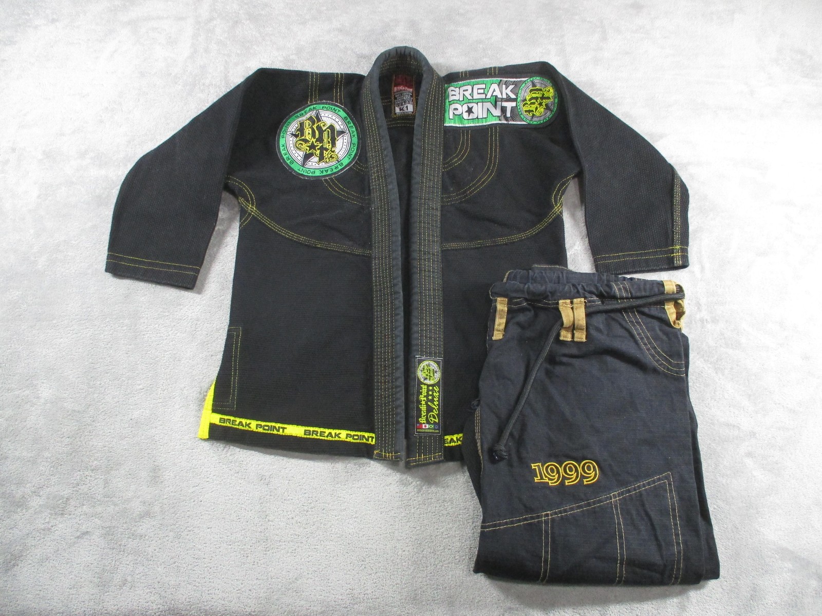 Break Point Deluxe Jiu-Jitsu Gi Set Boys Black Yellow Stitch Made In Pakistan