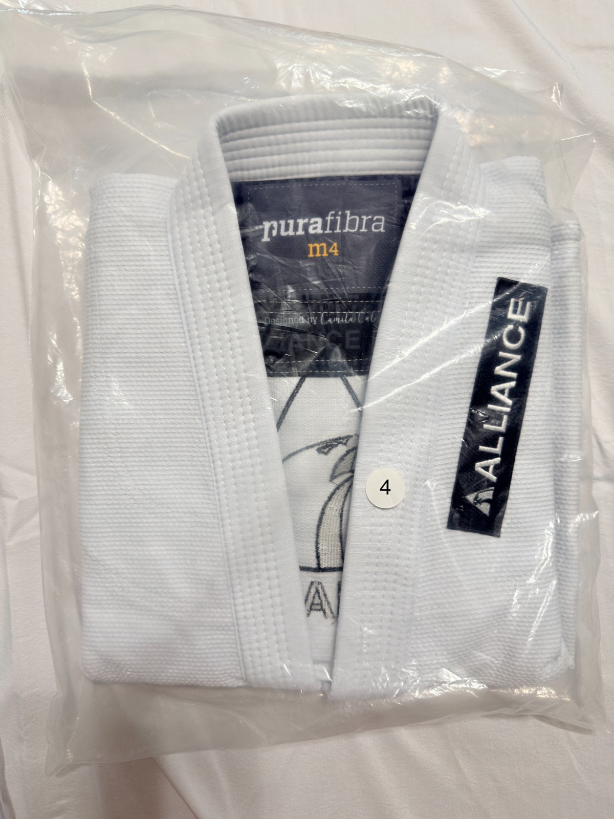 Pura Fibra Alliance Jiu Jitsu Gi- White M4