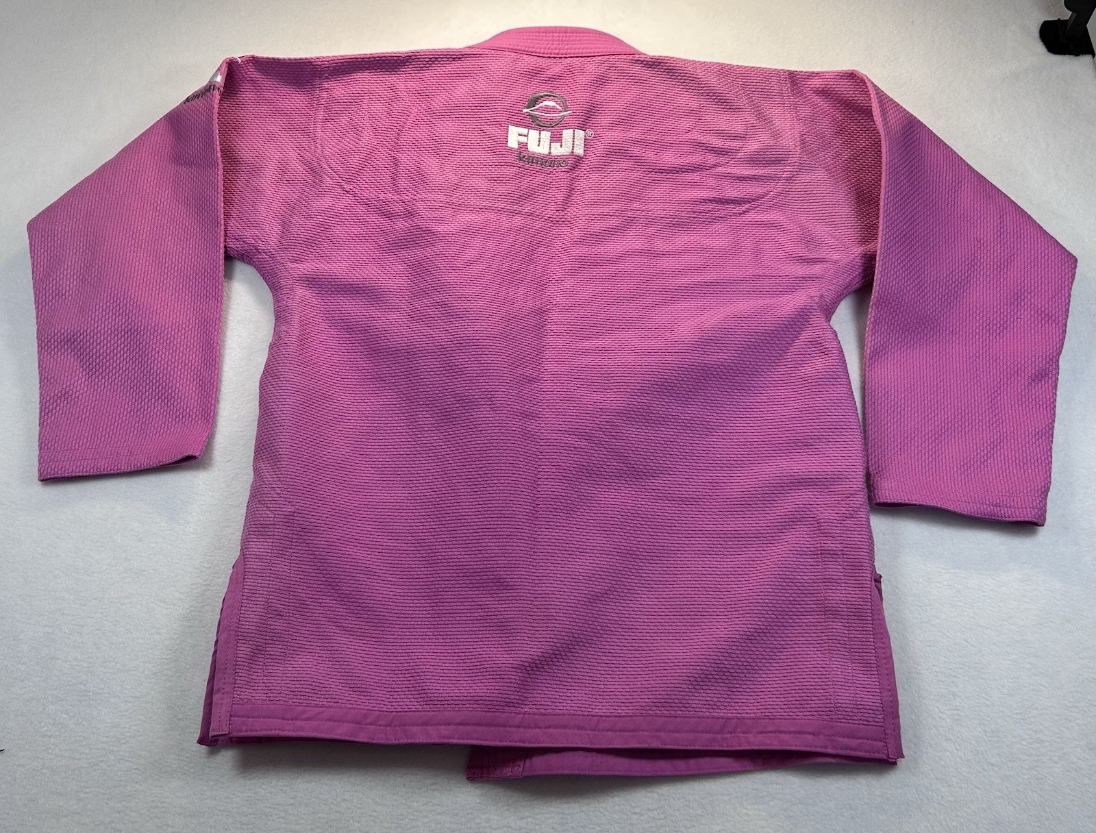 Fuji Jiu Jitzu Gi W2 Womens Pink Breast Cancer Ribbon Fighting NWT