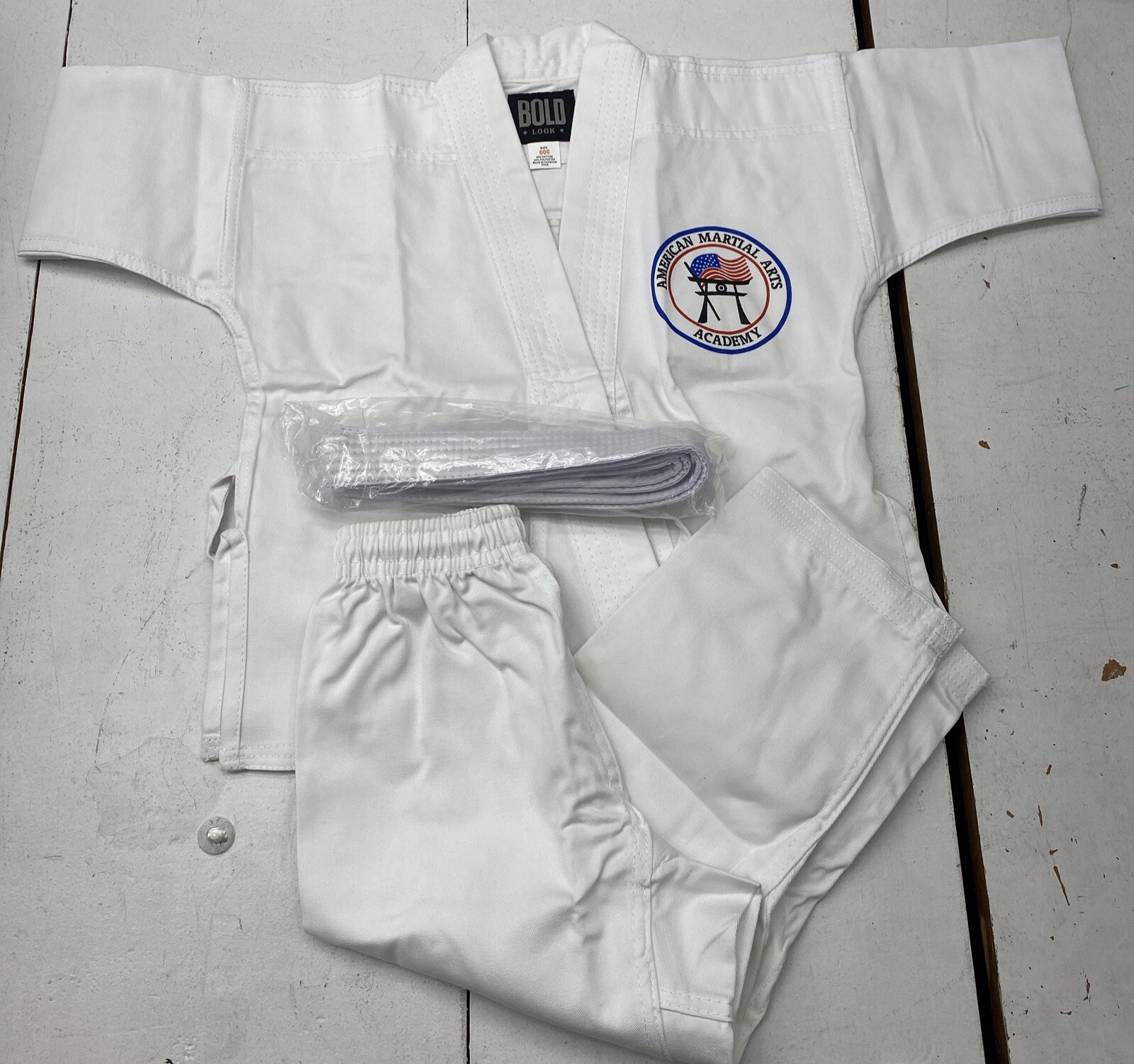 Bold Look Martial Arts Karate Gi White 7.5oz Traditional Set 300-W Size 000 New