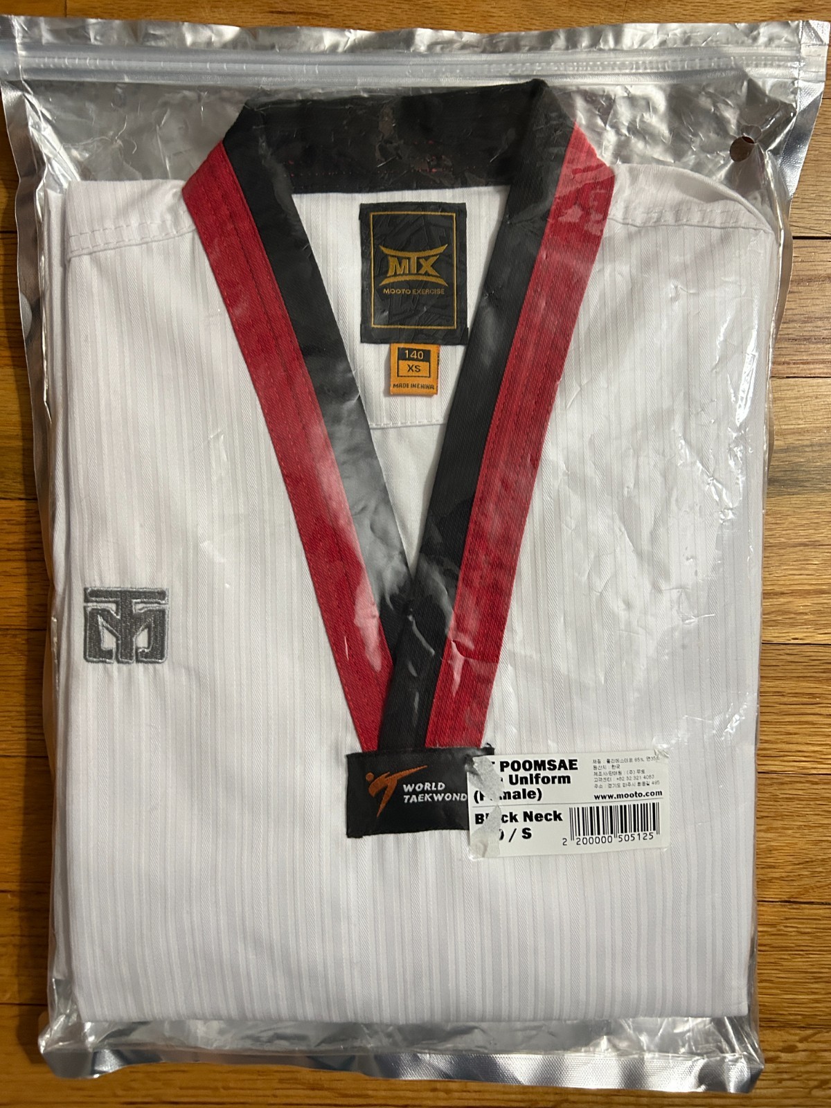MOOTO MTX Basic Poomsae Uniform TKD Taekwondo WT Dobok 140 XS