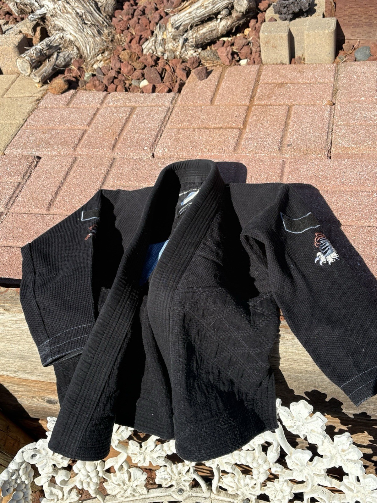 Hyperfly Black Gi Top With Embroidery Size 0 Female. Great Condition #bjj