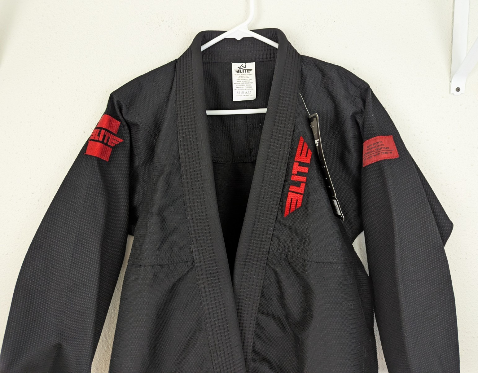 New Elite F1 Childs Gi no belt no pants black & red bjj mma boxing judo 3151