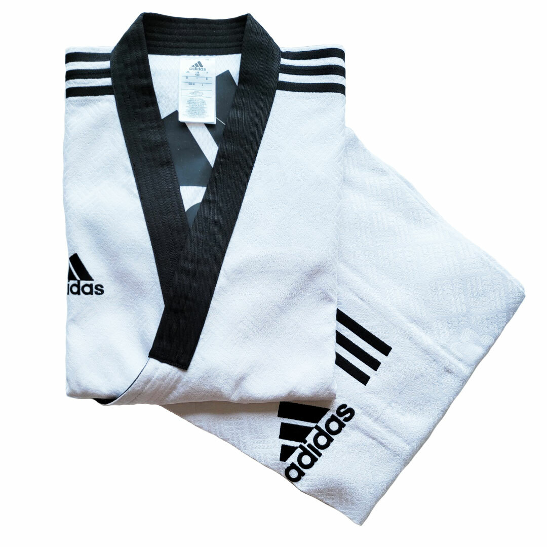 Adidas HERITAGE Taekwondo Uniform/3 stripe Grandmaster Gis/Limited edition Dobok