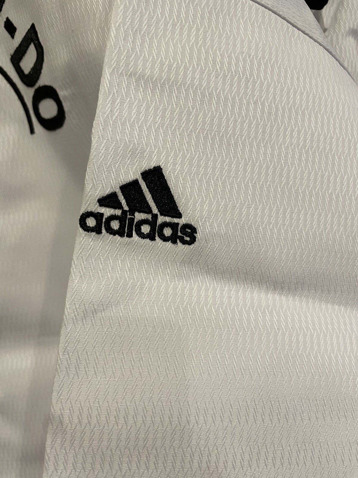 NWT Adidas Taekwondo ITF Black Belt Champion Uniform WH/BK adiTITF02 Sz 180
