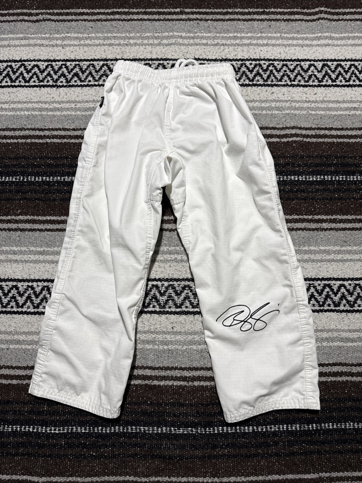 Fuji Renzo Gracie Jiu Jitsu Gi Youth C00 White Full Set