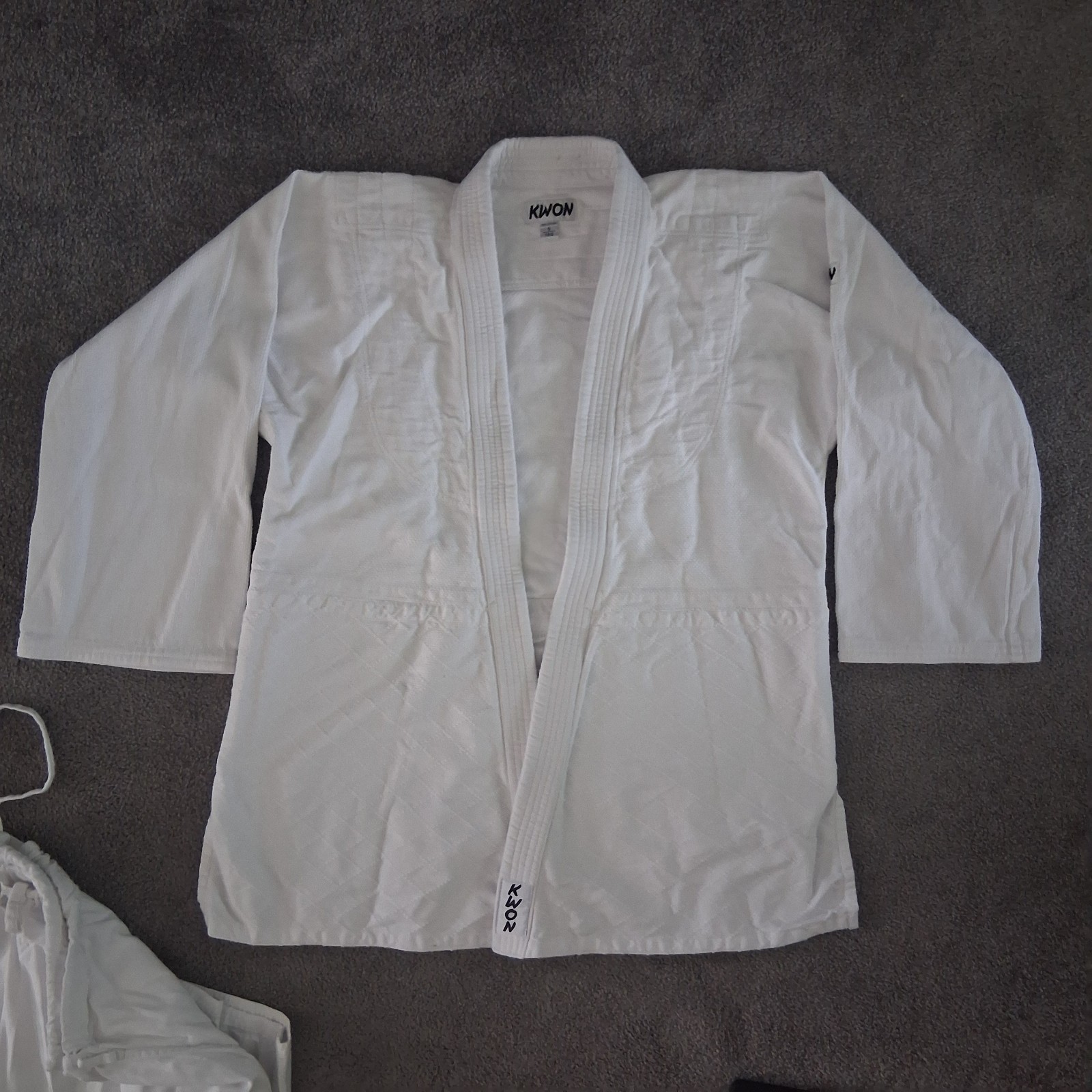 KWON White Judo Jiu-Jitsu Gi Uniform Set – Size 5 Thick Heavyweight 3-Piece
