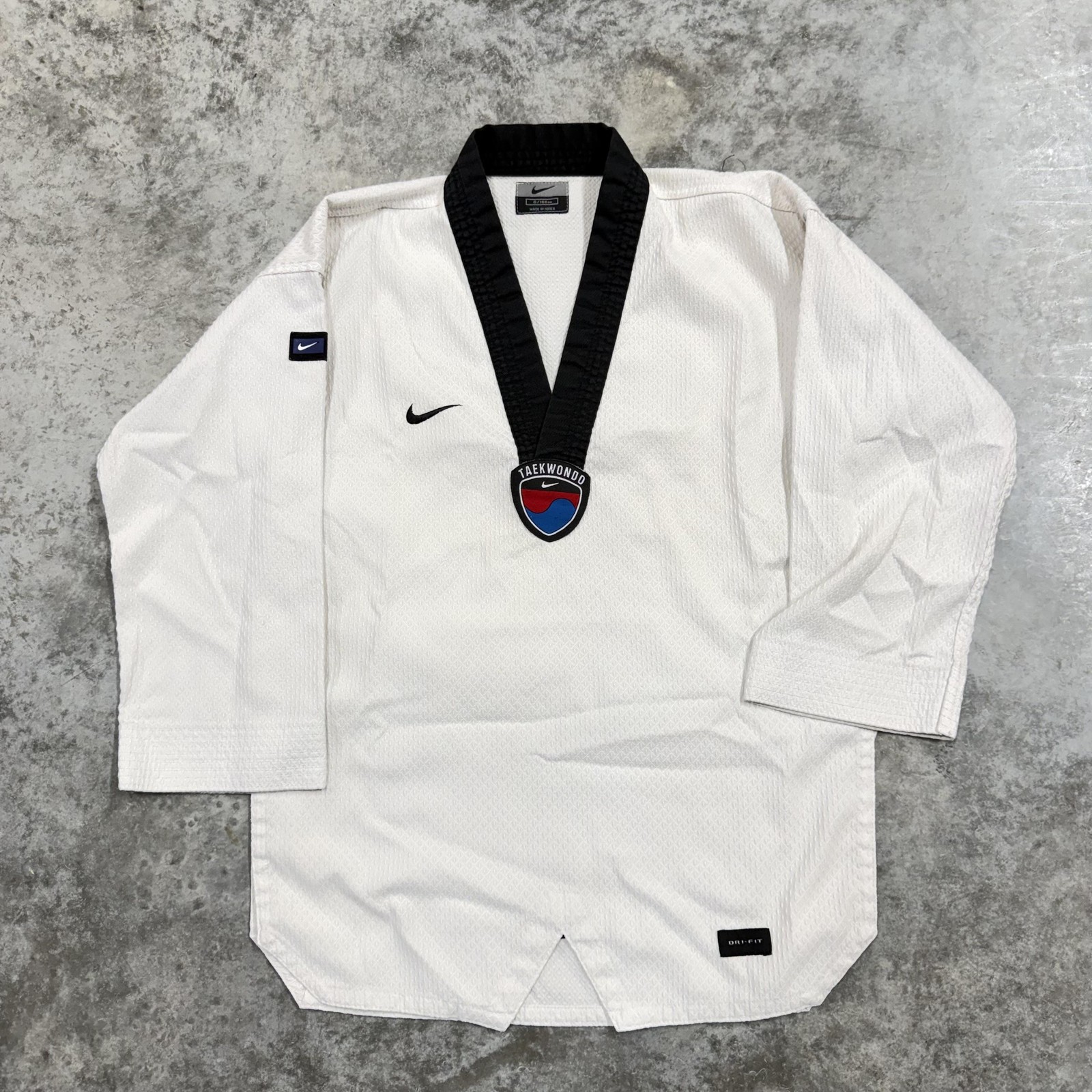 Nike Taekwondo Dobok Top Mens XL White Dri-Fit Black Collar Uniform Martial Arts