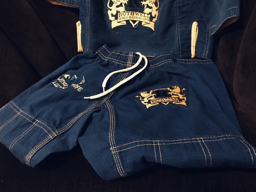 LCCT-USA Rothwell Mixed Martial Arts Jiu Jitsu Top & Pants Outfit M