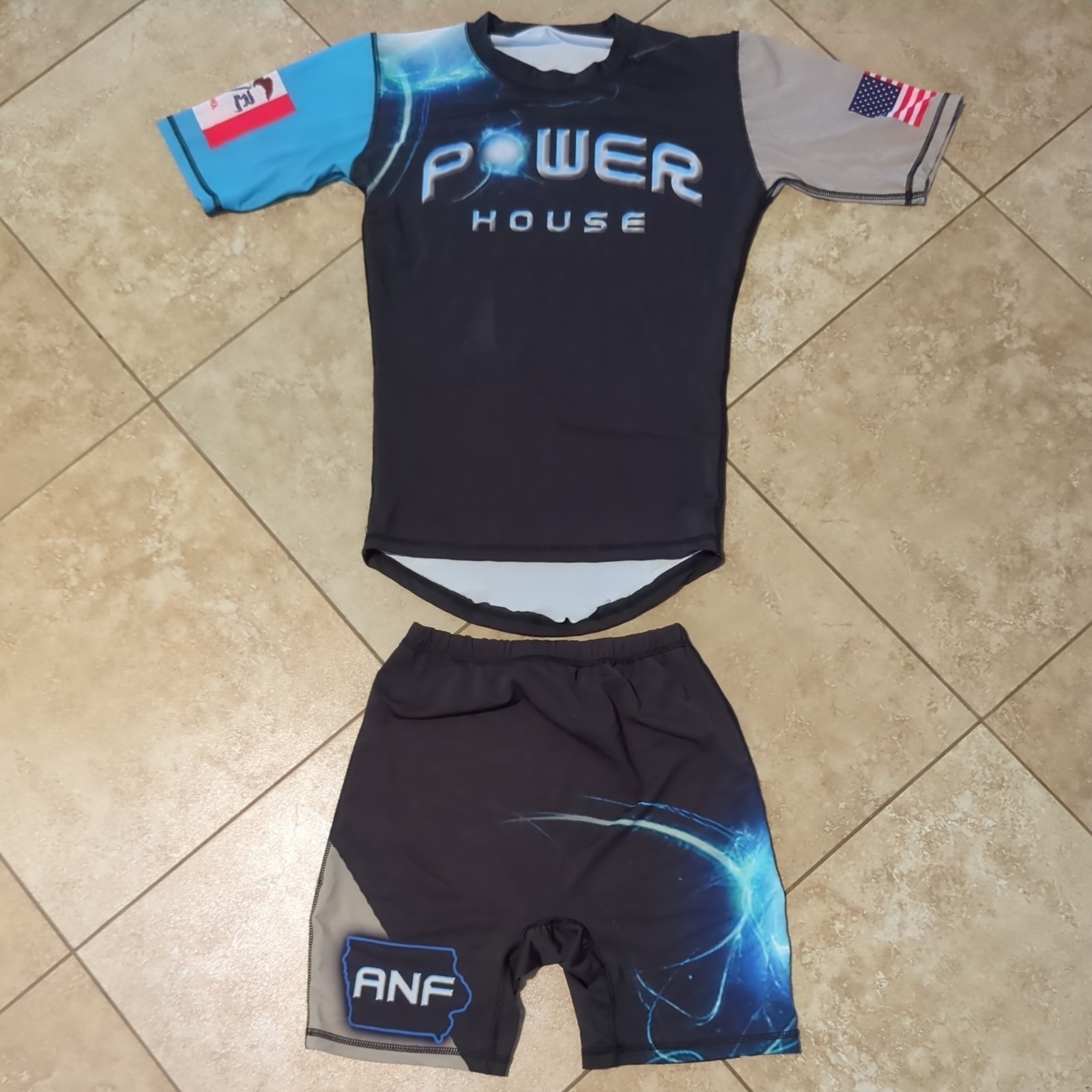 Powerhouse compression set size 2XL for jujitsu wrestling rashguard doublet