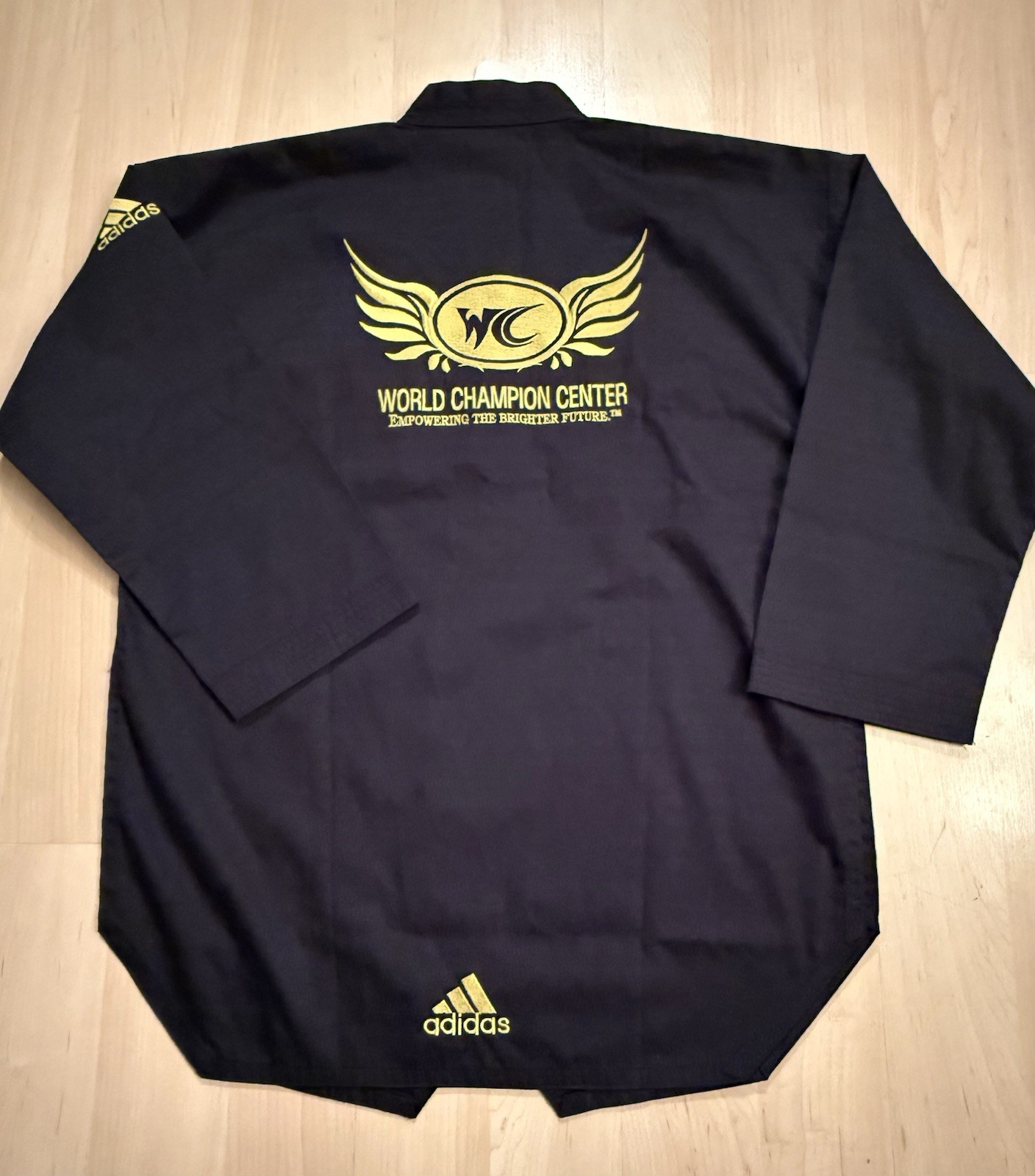 NWT Adidas World Champion Center Taekwondo Gi Jacket With 3 Stripes Black Gold