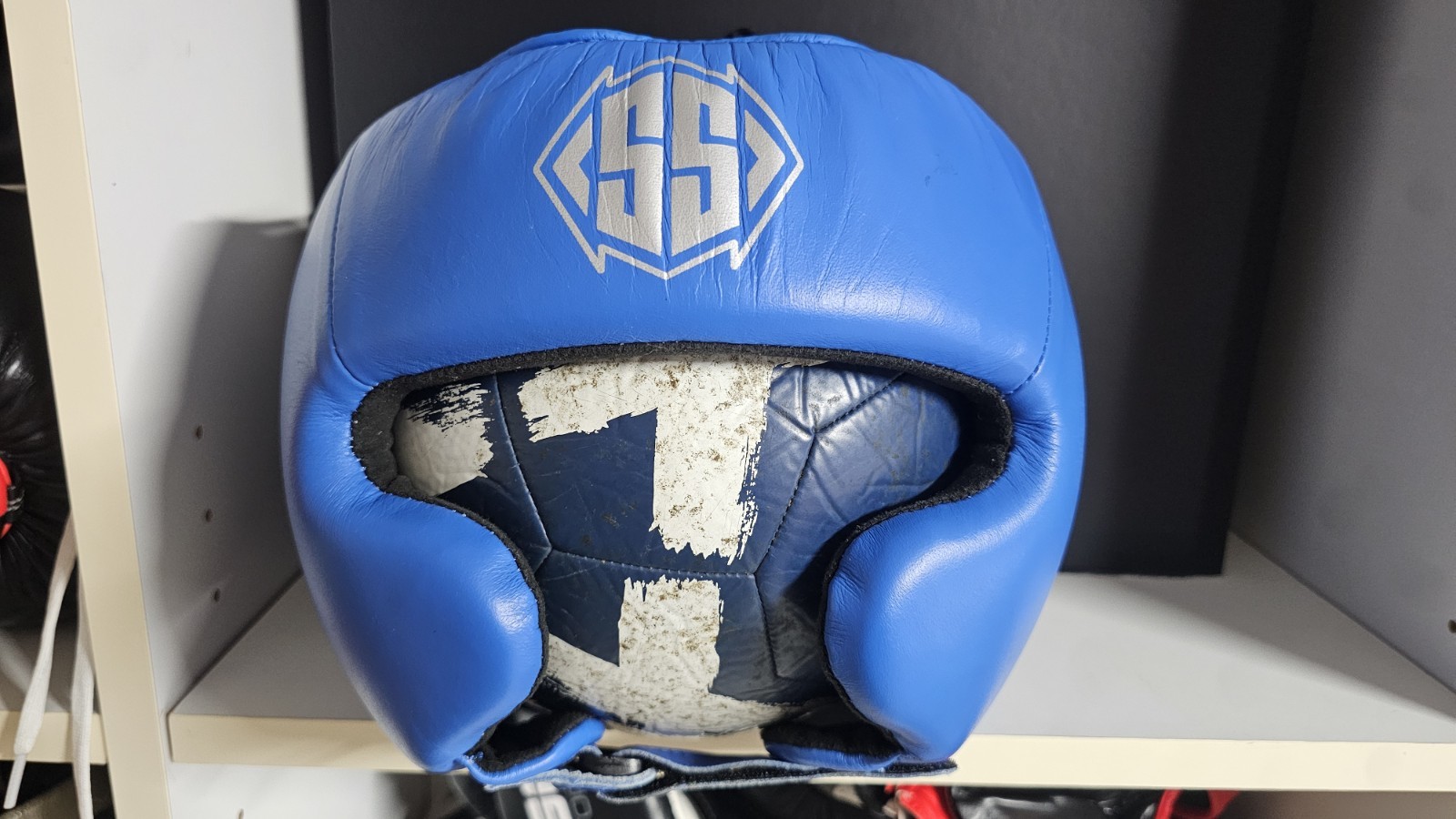 Boxing Headgear Size L/XL Lace-Up Used Condition Mexican Style