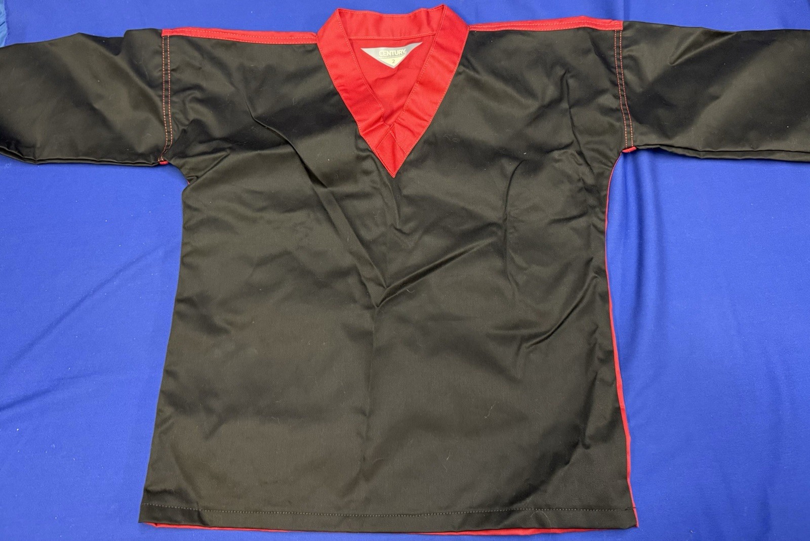 Century Martial Arts Uniform Size 2 Black & Red Karate Taekwondo Gi Top & Pants