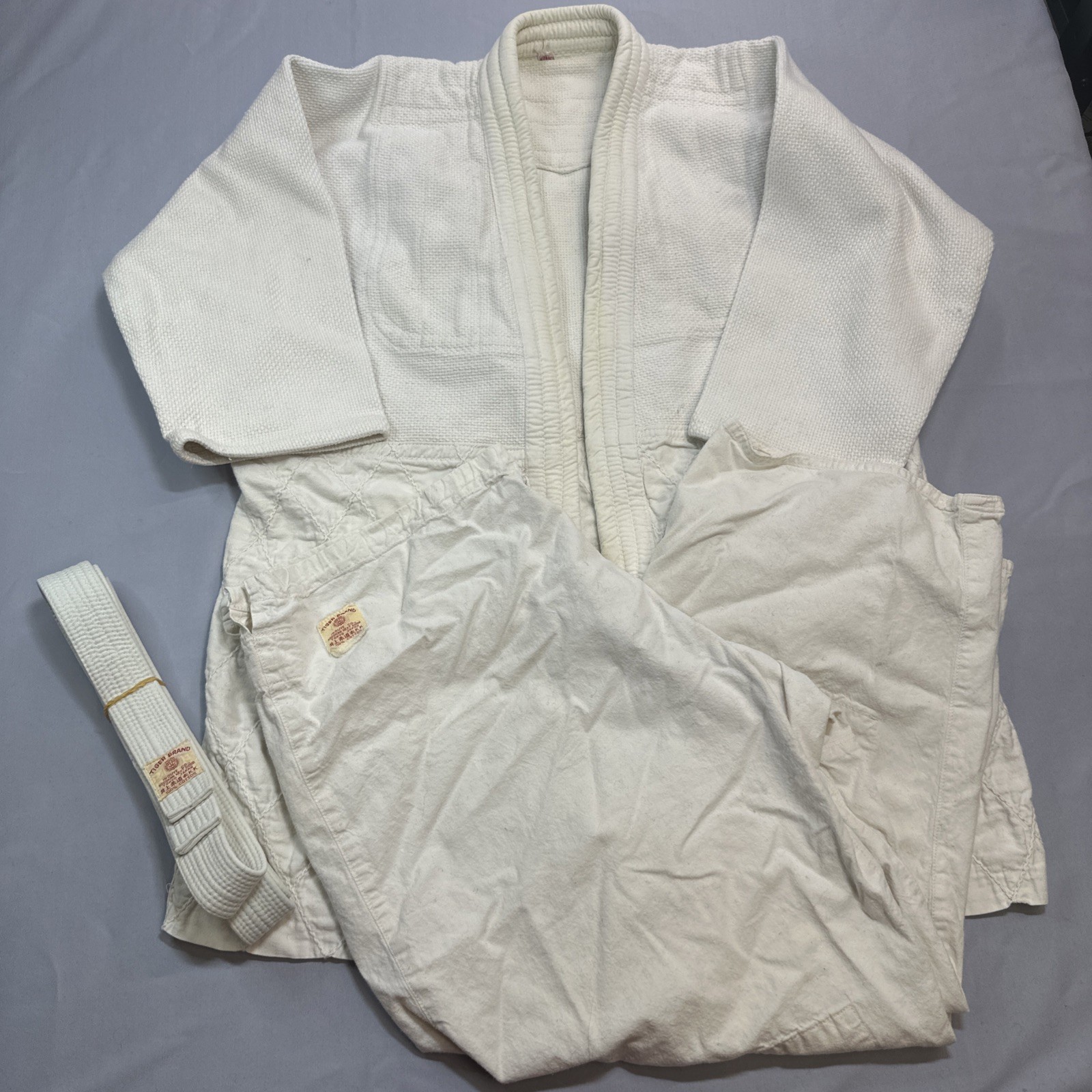 Vintage Tiger Brand Japan Kodokan Inouye JudoGi Martial Arts Adult Uniform Set 2
