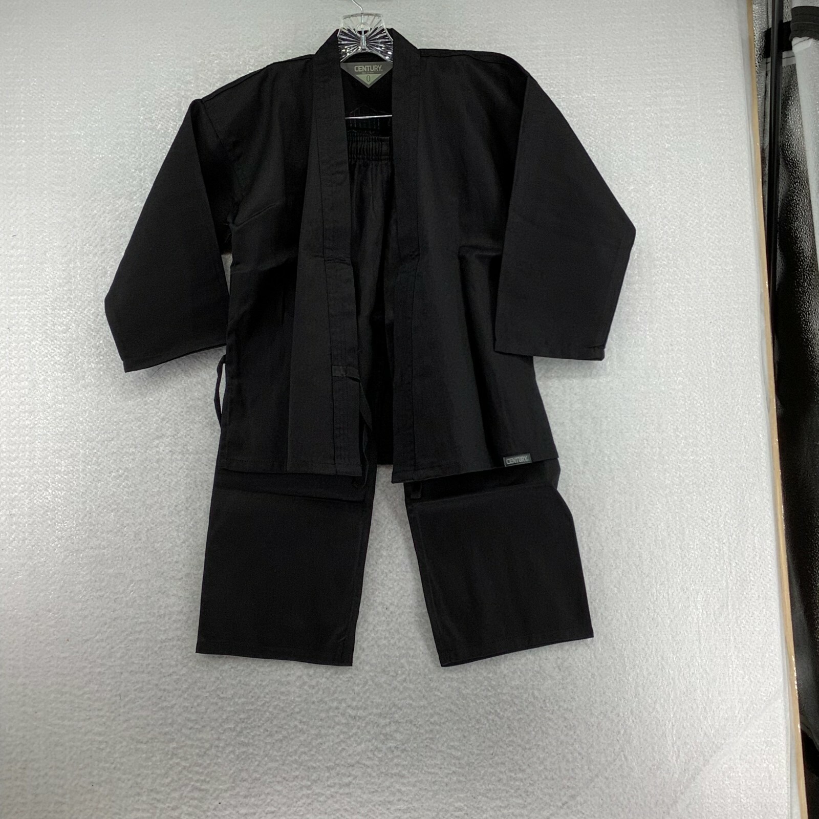 Century Kids Unisex Black Martial Arts Taekwondo Kimono Karate Uniform Size 0