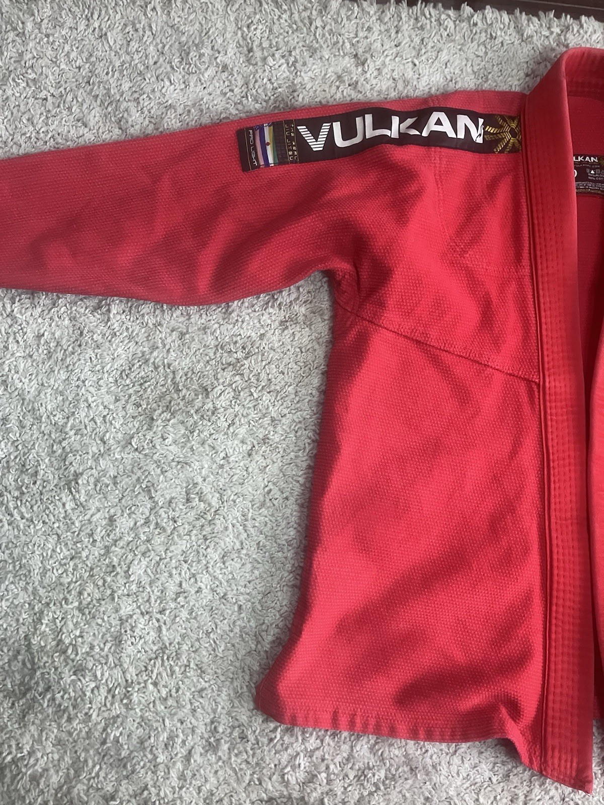 VULKAN Brazilian Jiu Jitsu GI Pro Light Size A0 Red Jacket Top Men’s