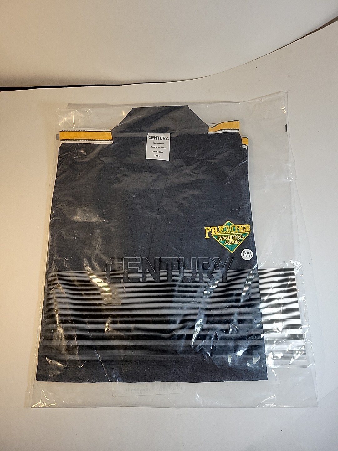 NWT Premier Martial Arts Mixed Martial Arts Childrens Top Black/Gold Size Large