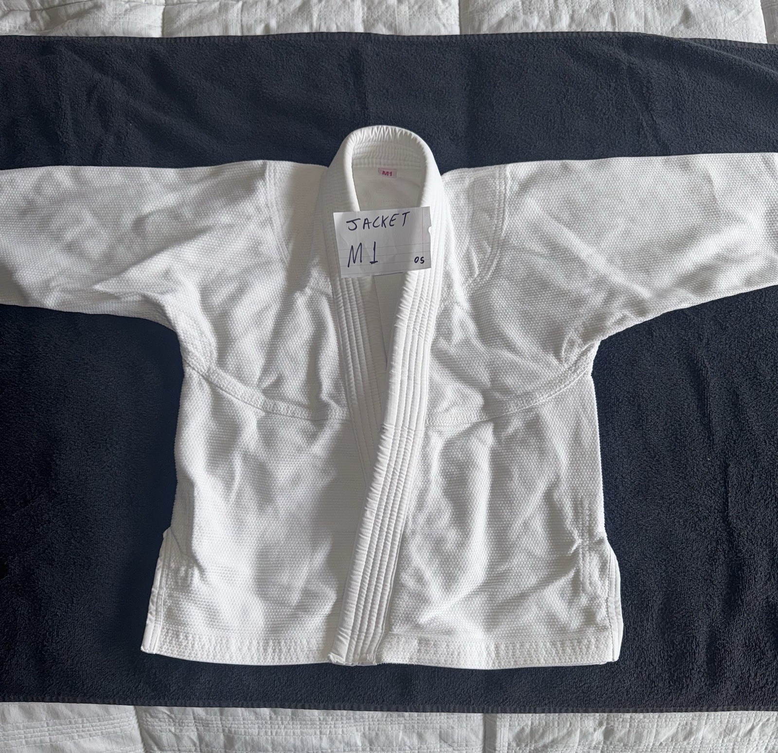 Jiujitsu Judô Kimono Gi Unbranded White Size M1 Children ( Only Jacket)