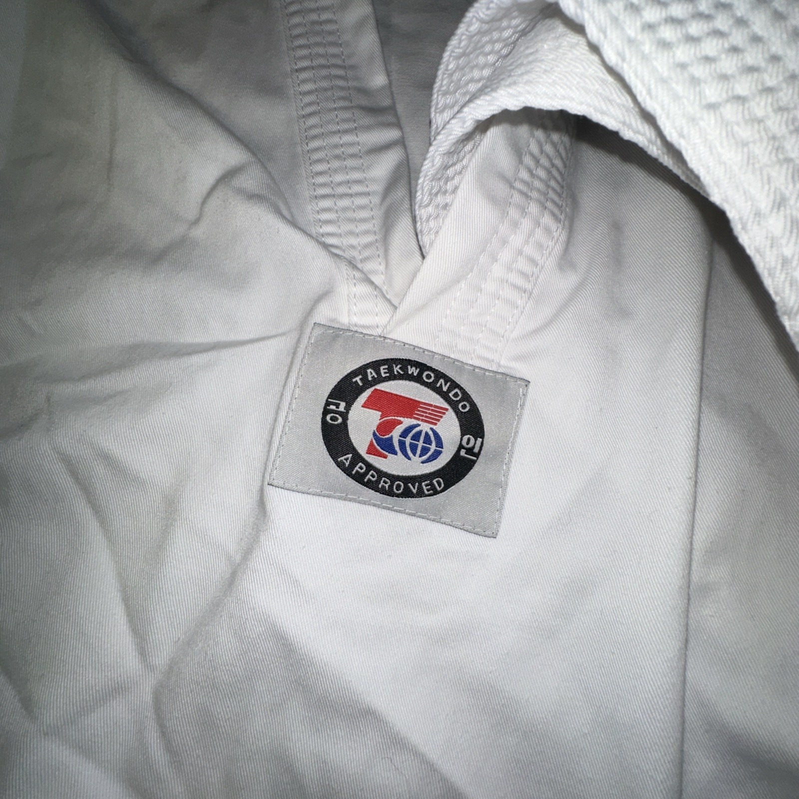 Martial Arts Karate Uniform Cotton Poly White with White Belt Unused Size 0/140