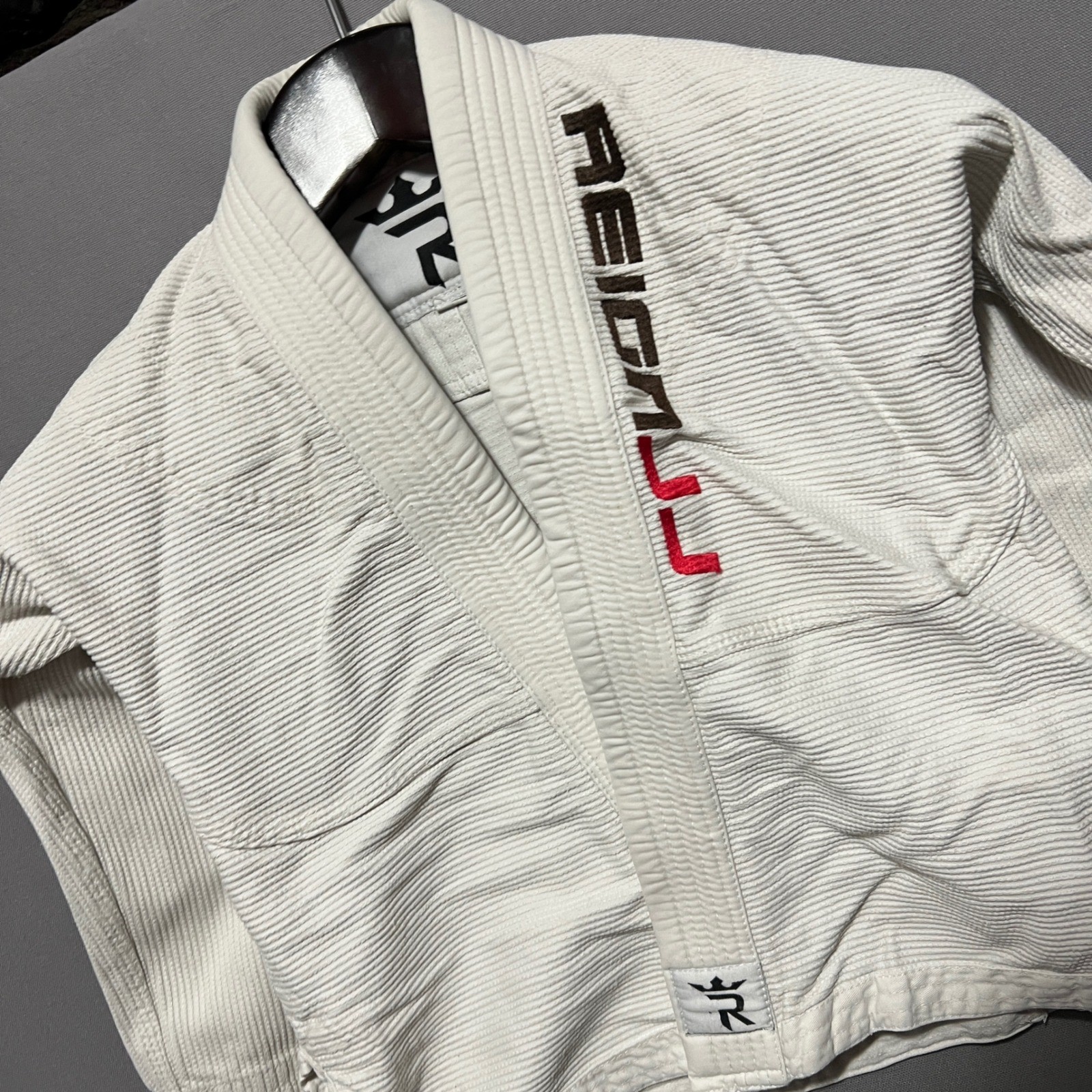 Reign Jiu Jitsu USA Competition Team Gi Jacket White Pearl Weave Kids Size M00