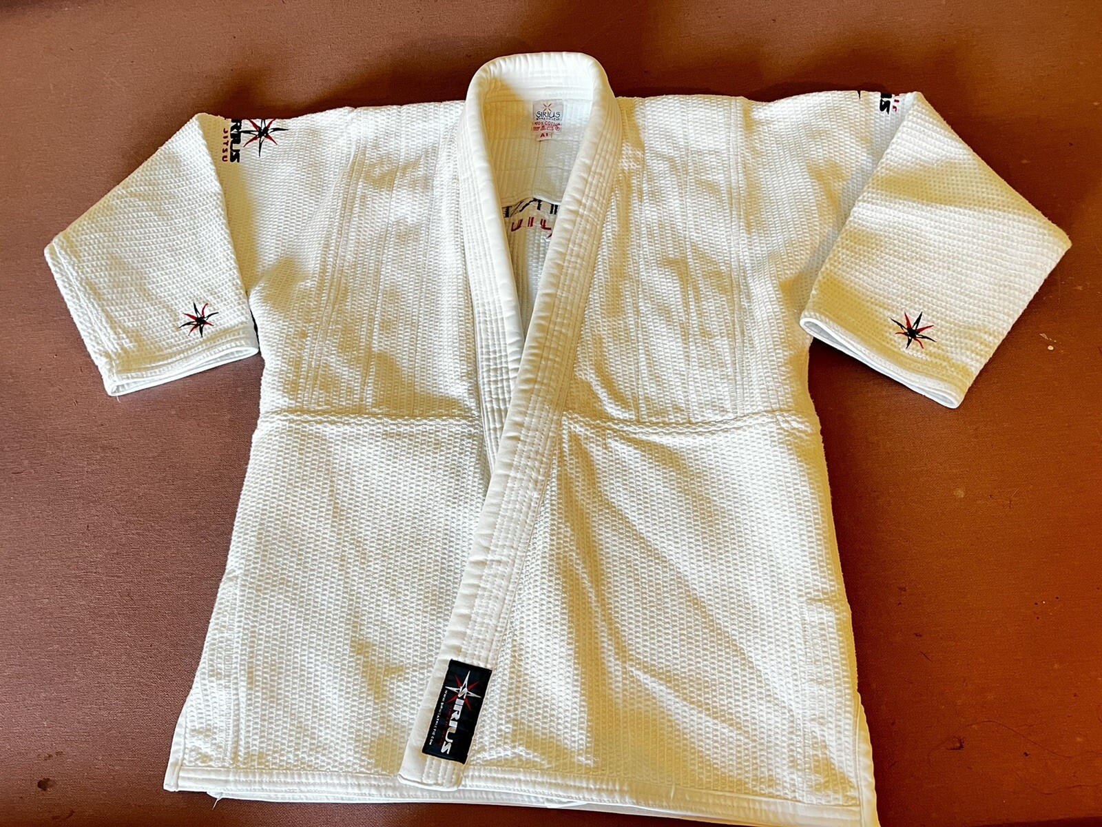 Sirius Athletic Wear Gi and pants Matching A1 jiujitsu jiu jitsu. White No Belt