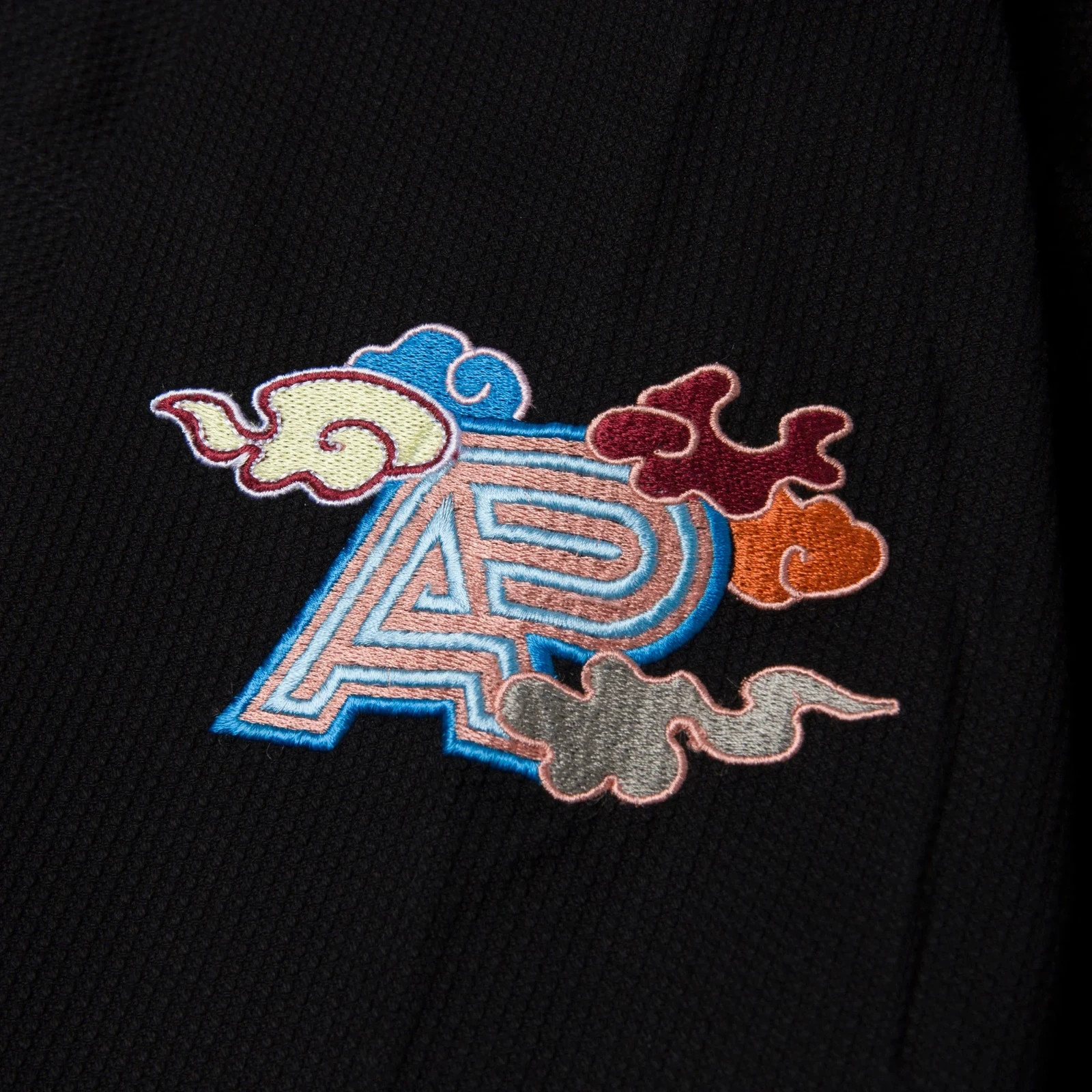 Albino and Preto Year of the Dragon Noreen Seabrook GI JIU JITSU Kimono 450 GSM
