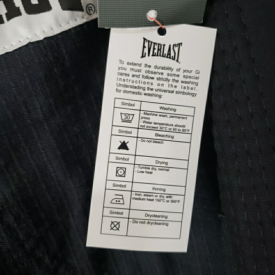 Everlast Martial Arts Gi Kimono Sz A2 Black Jacket