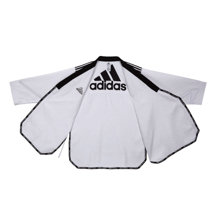 Adidas HERITAGE Taekwondo Uniform/3 stripe Grandmaster Gis/Limited edition Dobok