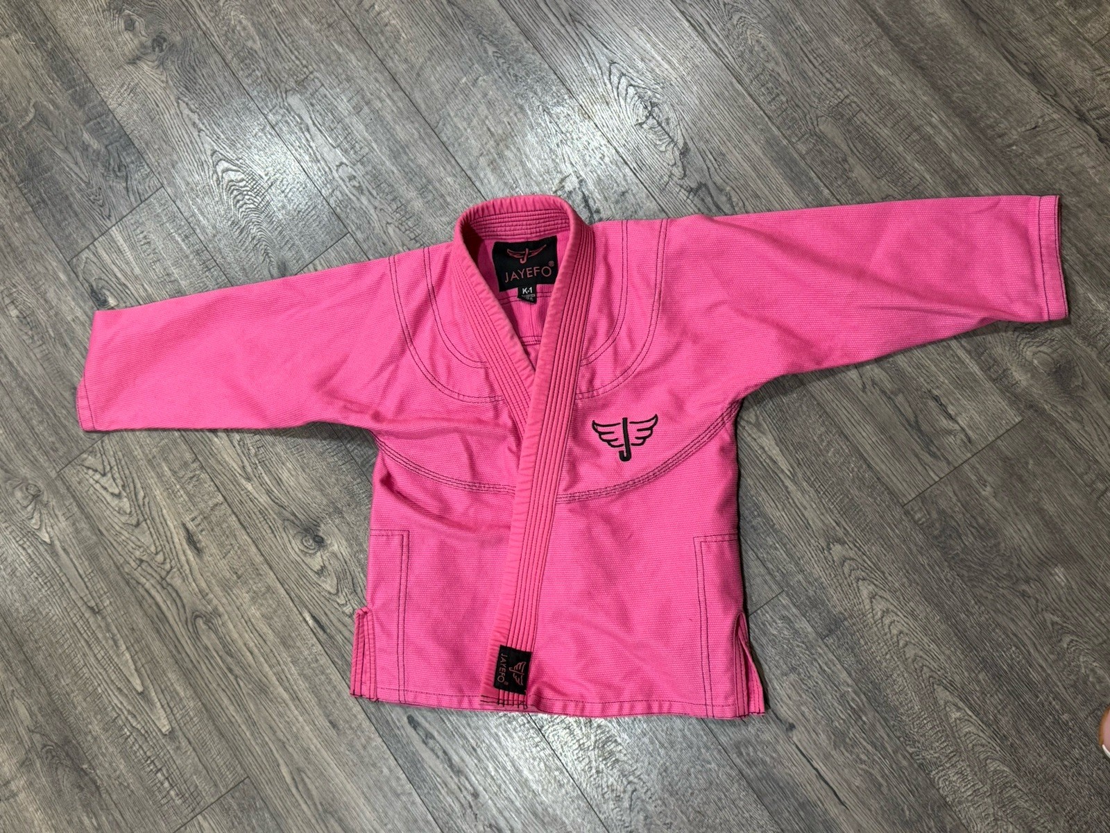 JAYEFO girls jiu jitsu/martial arts top pink long sleeve K-1 poly/cotton blend