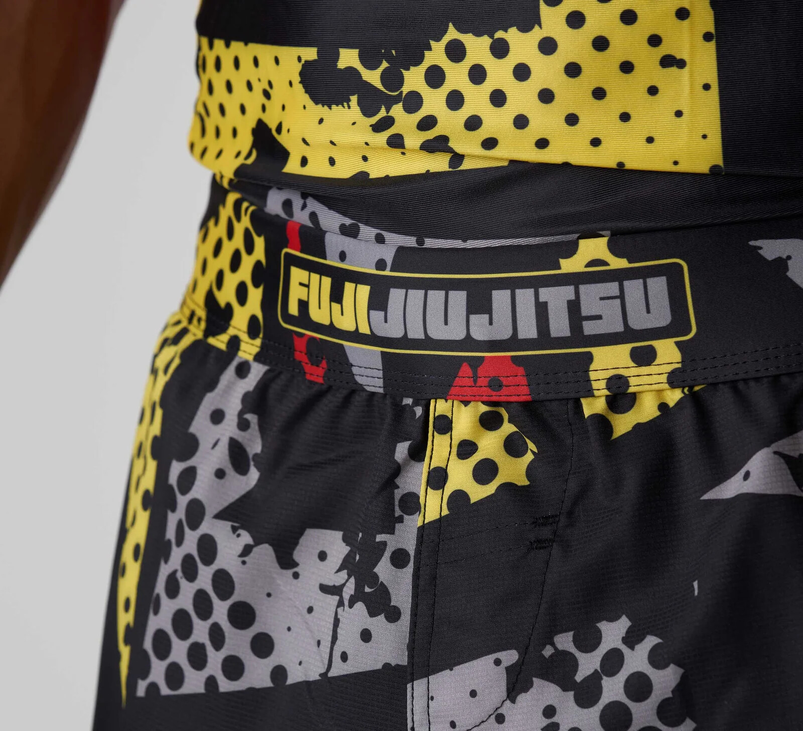 Fuji Black/Yellow Flex Lite MMA BJJ Jiu Jitsu Short Sleeve SS Rashguard