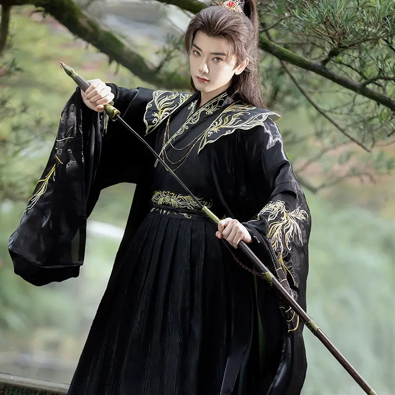 Unisex Black Hanfu Cloud Shoulder Embroidery Swordsman Cosplay Costume Unisex